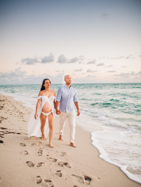 BeachSunriseMaternitySession_Miami-6-660x875(pp_w480_h636) BeachSunriseMaternitySession_Miami-6