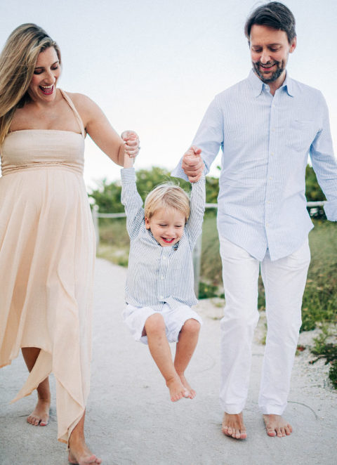 Miamimaternitysessionatthebeach-5-1-660x911(pp_w480_h662) Miamimaternitysessionatthebeach-5-1