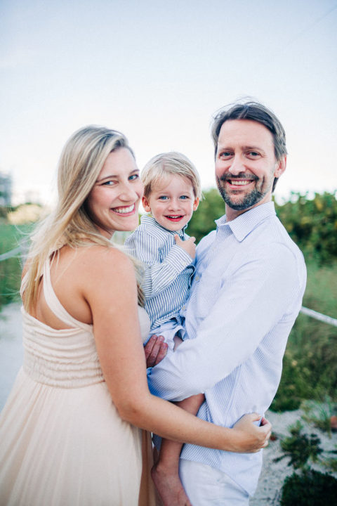 Miamimaternitysessionatthebeach-660x990(pp_w480_h720) Miamimaternitysessionatthebeach