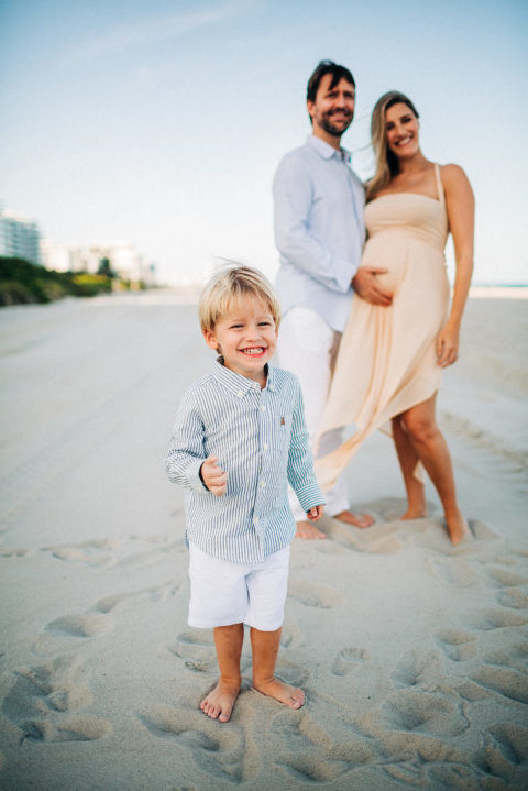 Miamimaternitysessionatthebeach-7-1-683x1024(pp_w480_h719) Children Photography: Tips on photographing Kids
