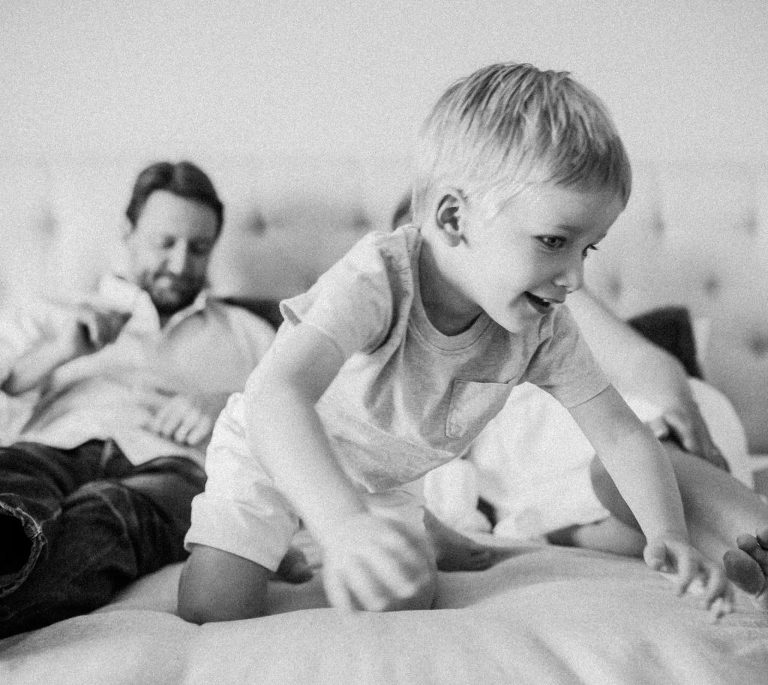 newborninhomesession_Mirabelle-12-1024x914(pp_w768_h685) A Miami Lifestyle Newborn Session- Welcoming baby Mirabelle